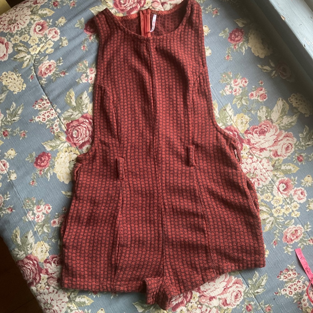 Free People Mod Mini Romper size 10 - Picture 8 of 9